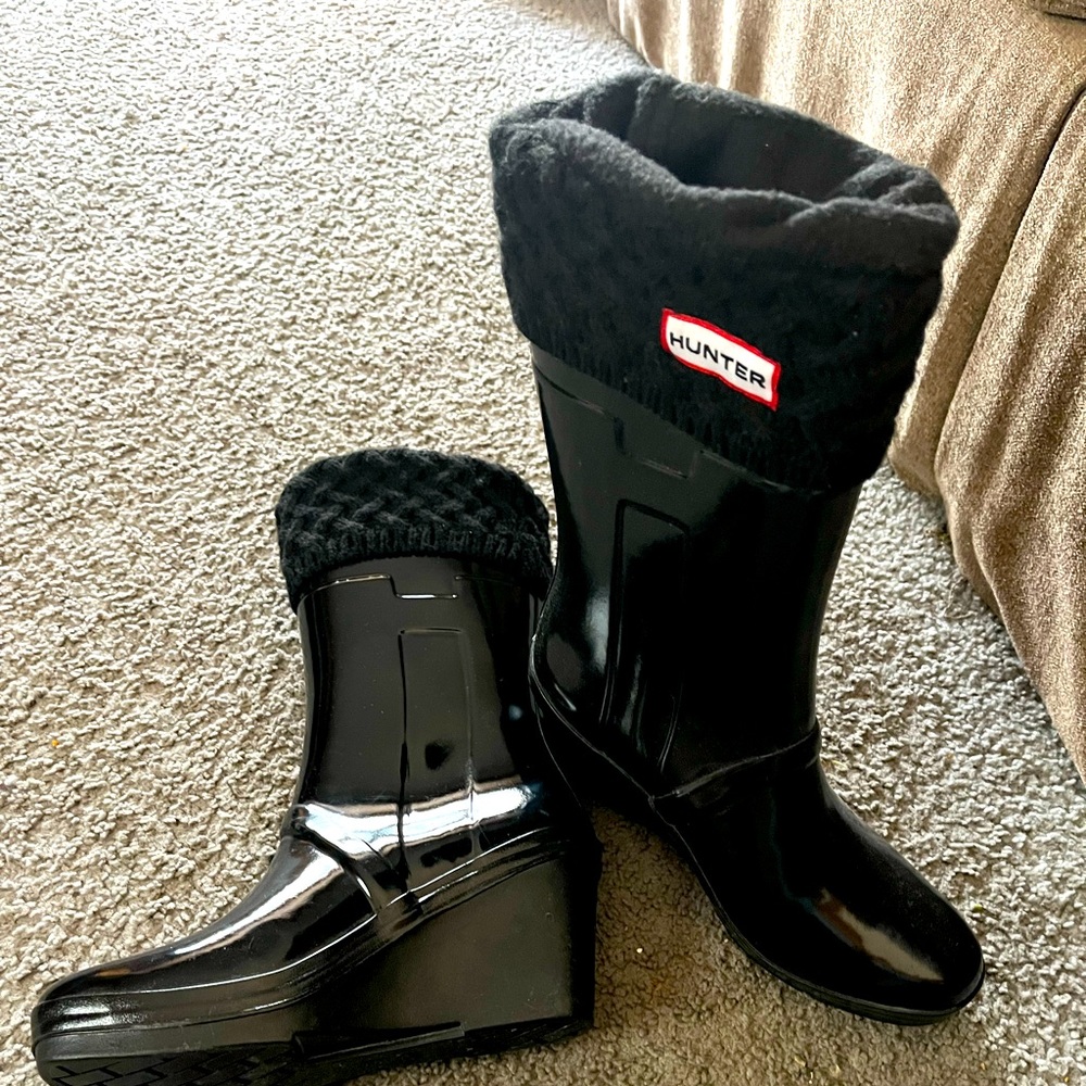 Hunter kellan wedge boots w fleece socks
